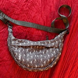 Brixley skeleton bag